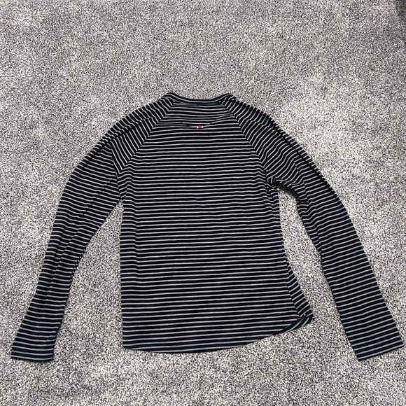 Tracksmith Women's Sz MEDIUM Horizon Long Sleeve shirt - Picture 2 of 6